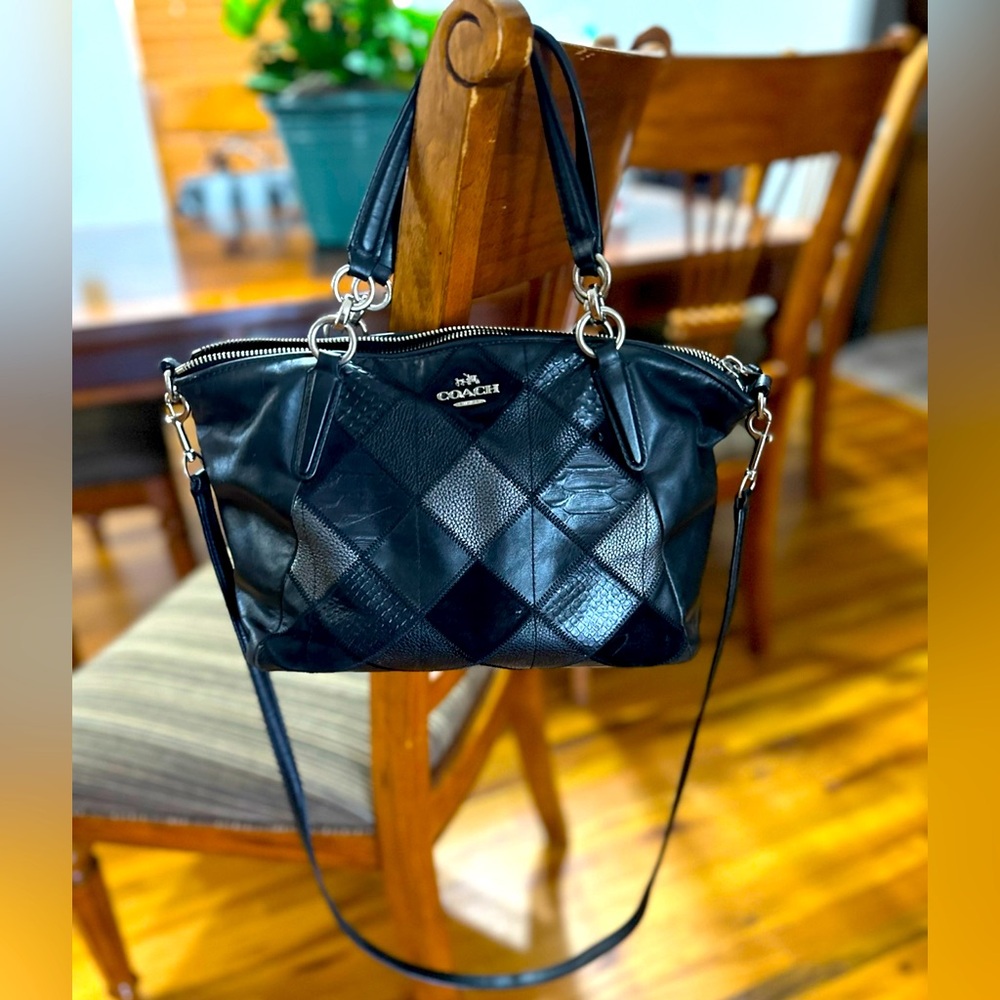 Coach purse - Kelsey Satchel Crossbody in Metallic Patchwork leather